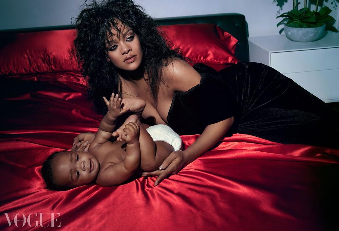 American singer, Rihanna has slammed trolls on social media who mocked her for referring her child as "Fine".