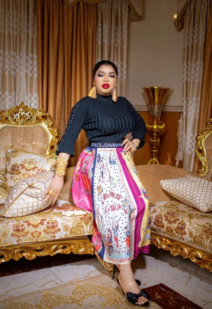 He gifted his father-in-law N1M, Bag of rice and Groundnut oil- Bobrisky reveals boyfriend sends him cash and foodstuffs for his Father (Screenshots)