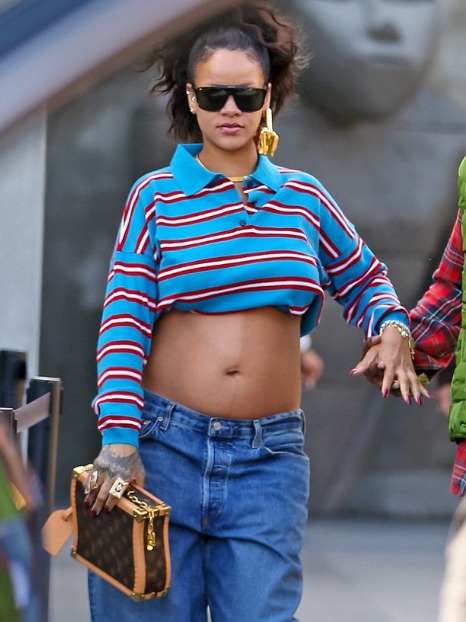 Rihanna shows off her baby as she goes on a stroll with A$AP (Photos)