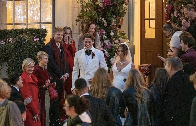 6f348c58 f6d4 41ea bc89 927c58243ca3