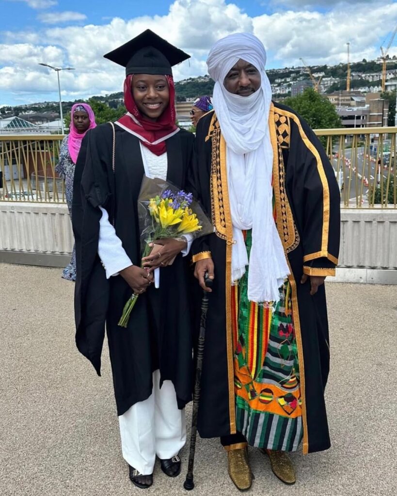 893154785094219231328