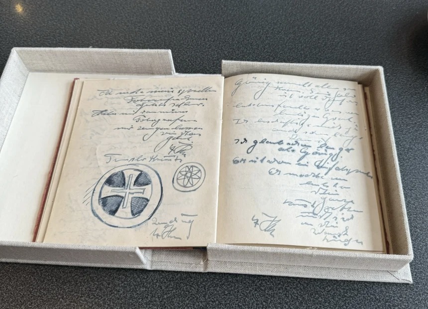 7a1dcb81 ae76 4e61 95ab cc3c4752f134