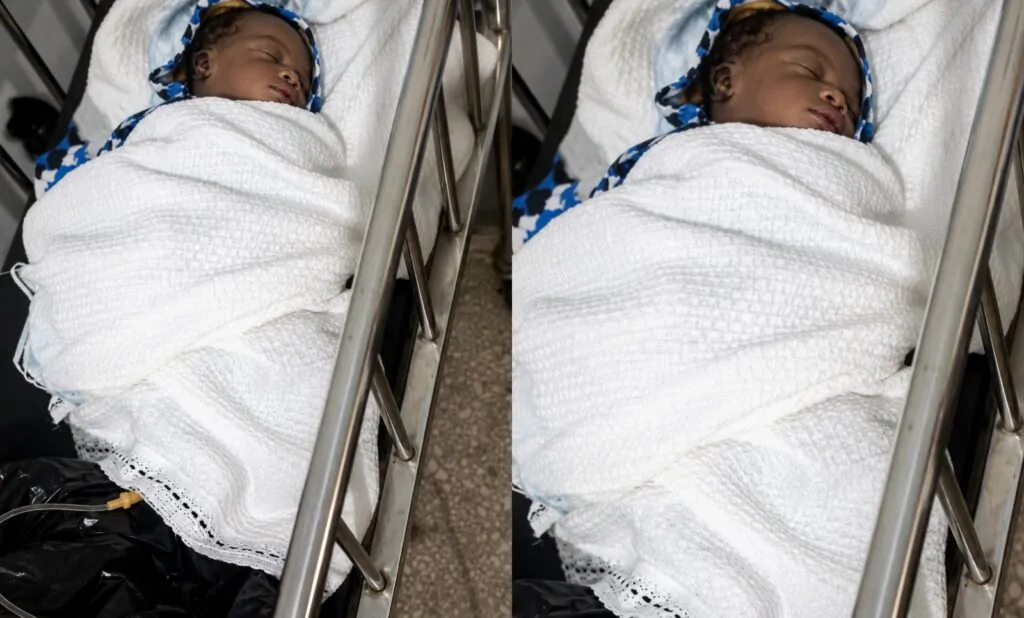 Newborn Baby Rescued After Being Found Abandoned on a Road